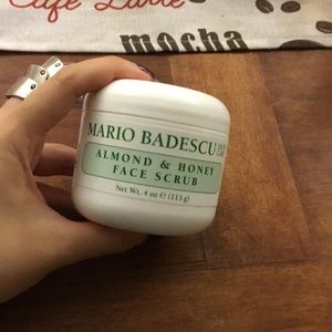 Mario Badescu Almond & Honey Face Scrub