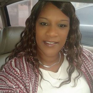 Meet your Posher, Cassandra