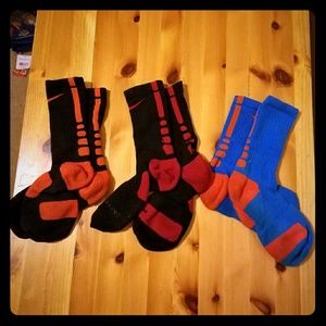 Mens Nike Elite Socks Size Medium free SB socks