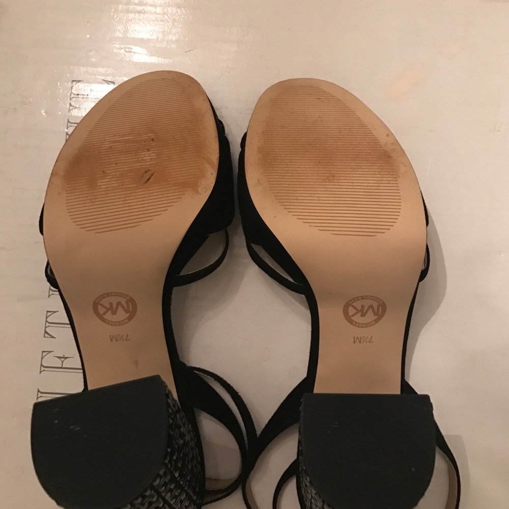 High heels - Picture 3 of 3