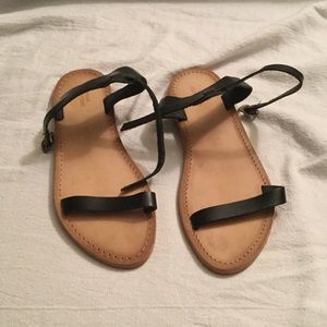 Urban outfitters black strapping sandals