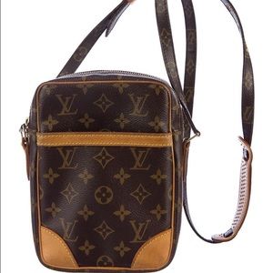 Louis Vuitton crossbody bag