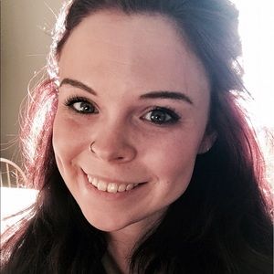 Meet your Posher, Mandy