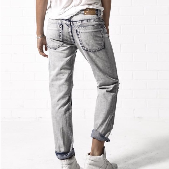 | LAST ONE| One Teaspoon Awesome Baggies ||Size 28 - Picture 4 of 4