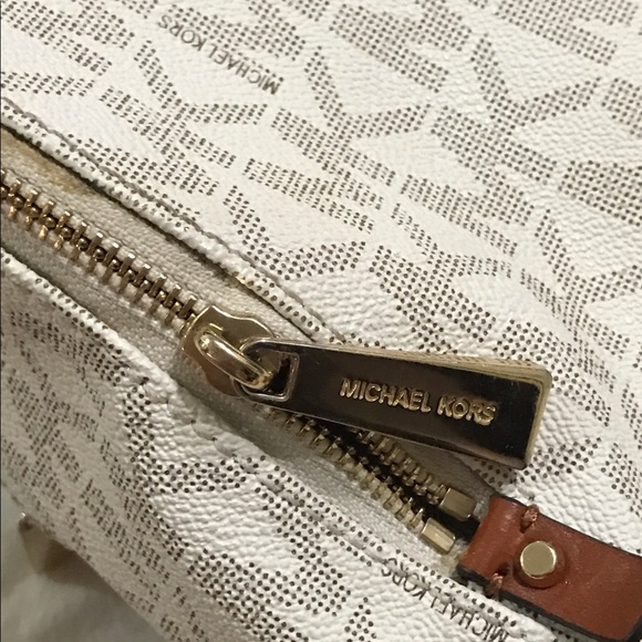 Michael Kors backpack - Picture 3 of 6