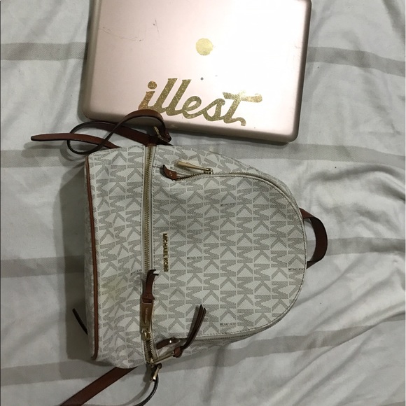 Michael Kors backpack - Picture 4 of 6