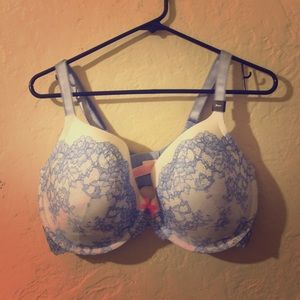 VS Dream Angels Perfect Coverage Bra