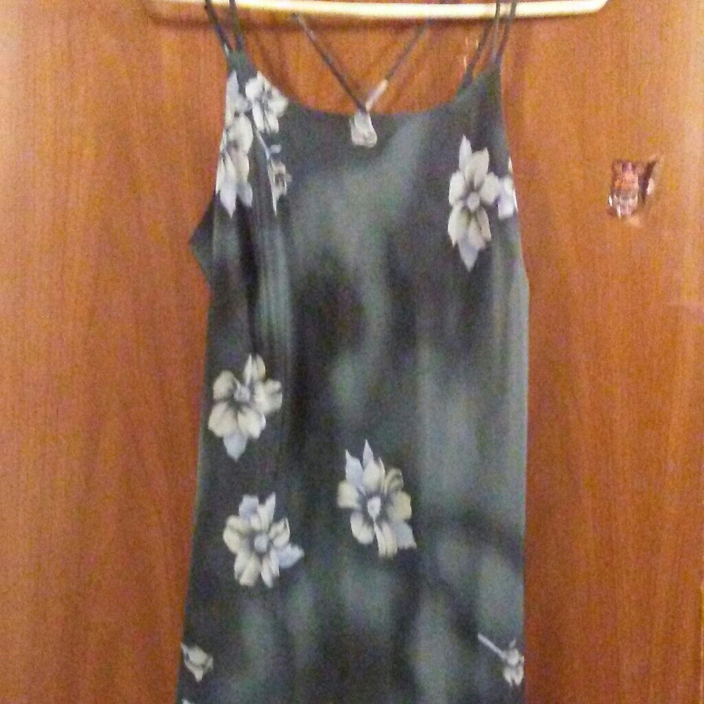 Brand new maxi dress tie back perfect condition
