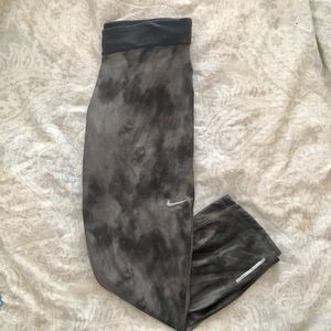 Nike tie dye training leggings