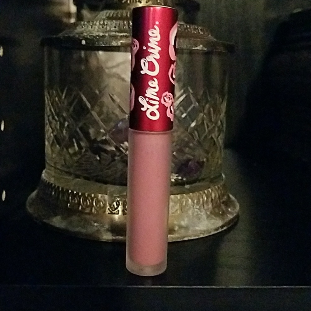 **SOLD** Lime Crime Matte Velvetines Polly