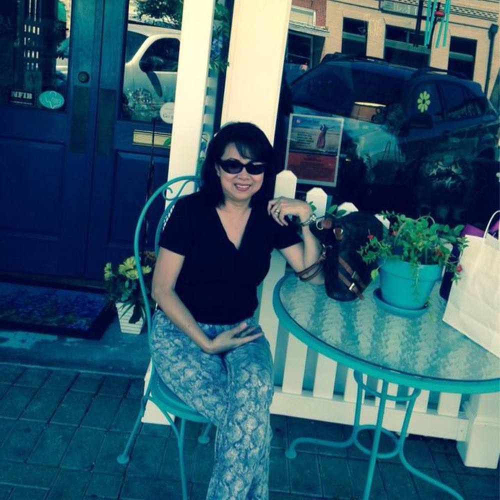 Meet your Posher, Julie