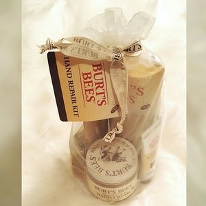 Burt's Bees Hand Repair Kit Gift Set