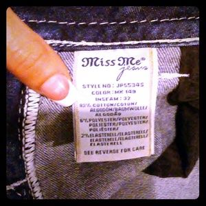 Size 27 Miss Me Skinny Jean