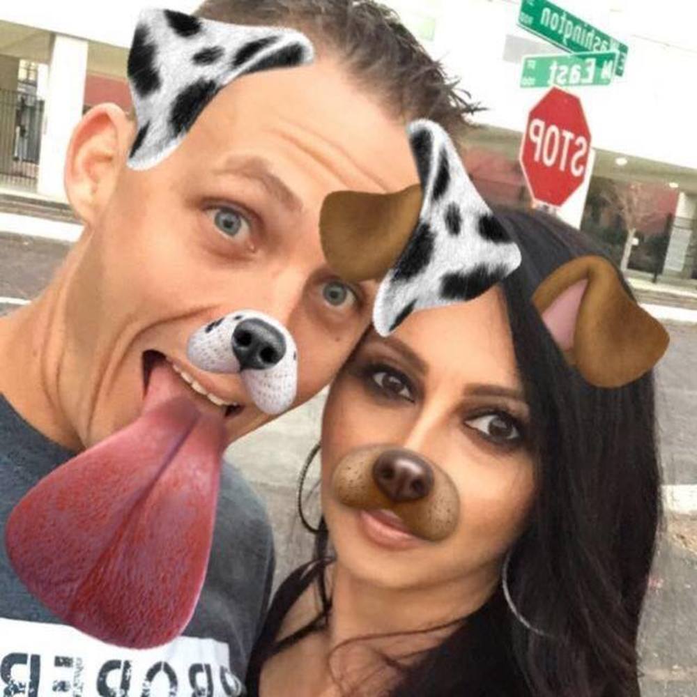 Meet your Posher, Elena