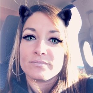 Meet your Posher, Jackie