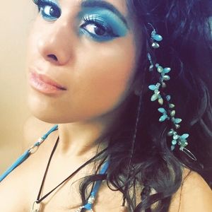 Meet your Posher, Cristina