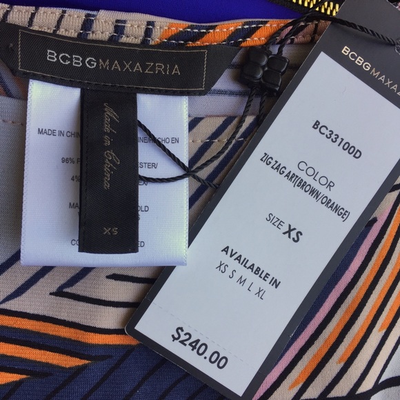 BNWT! BCBGMaxAzria Patterned Dolman Sleeve Dress - Picture 4 of 6