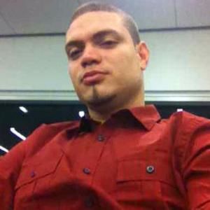 Meet your Posher, Alvaro