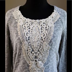 Women's sweater