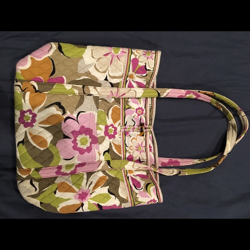 Vera Bradley Vera tote