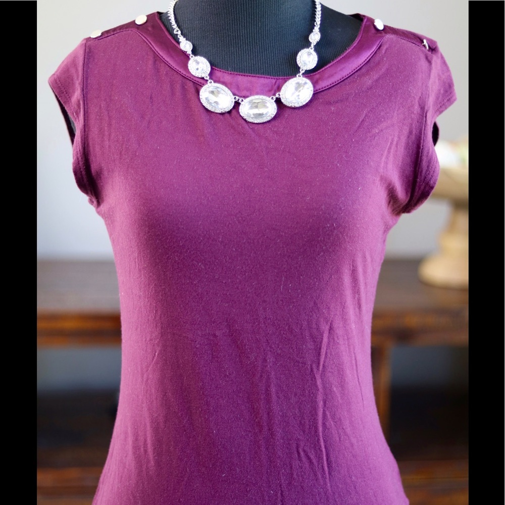 Women's cap sleeved shirt