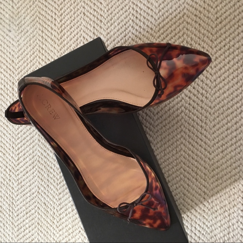 J CREW tortoiseshell flats 9.5