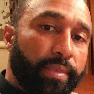 Meet your Posher, Wayne