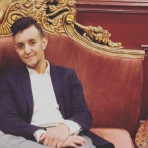 Meet your Posher, Ali