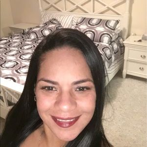 Meet your Posher, Catherine