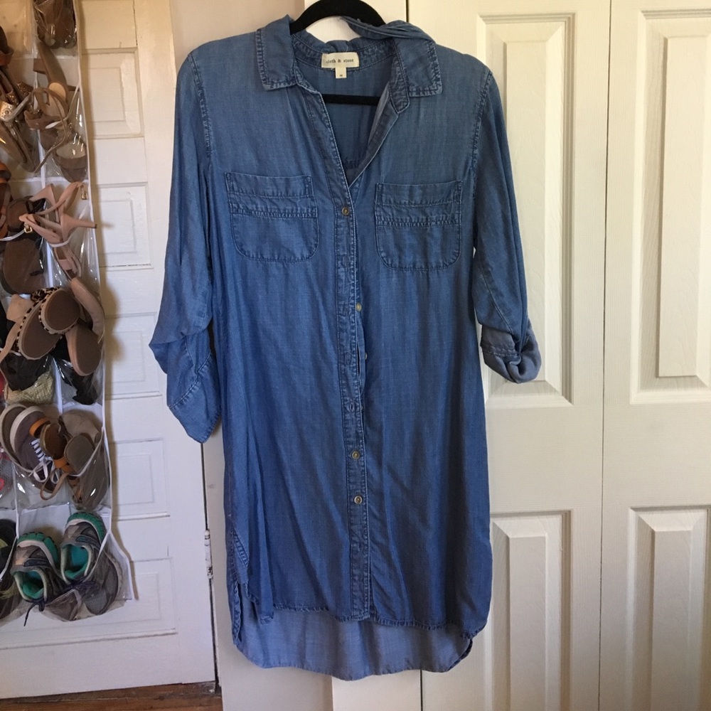 Cloth & Stone Chambray Dress