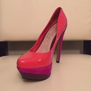 Patent leather platform shoes