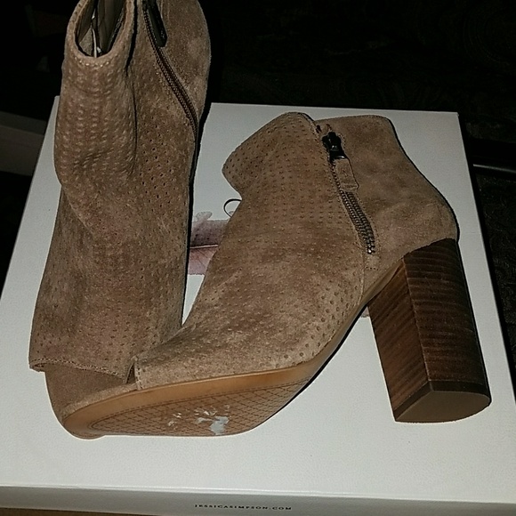 JESSICA SIMPSON - Picture 1 of 1