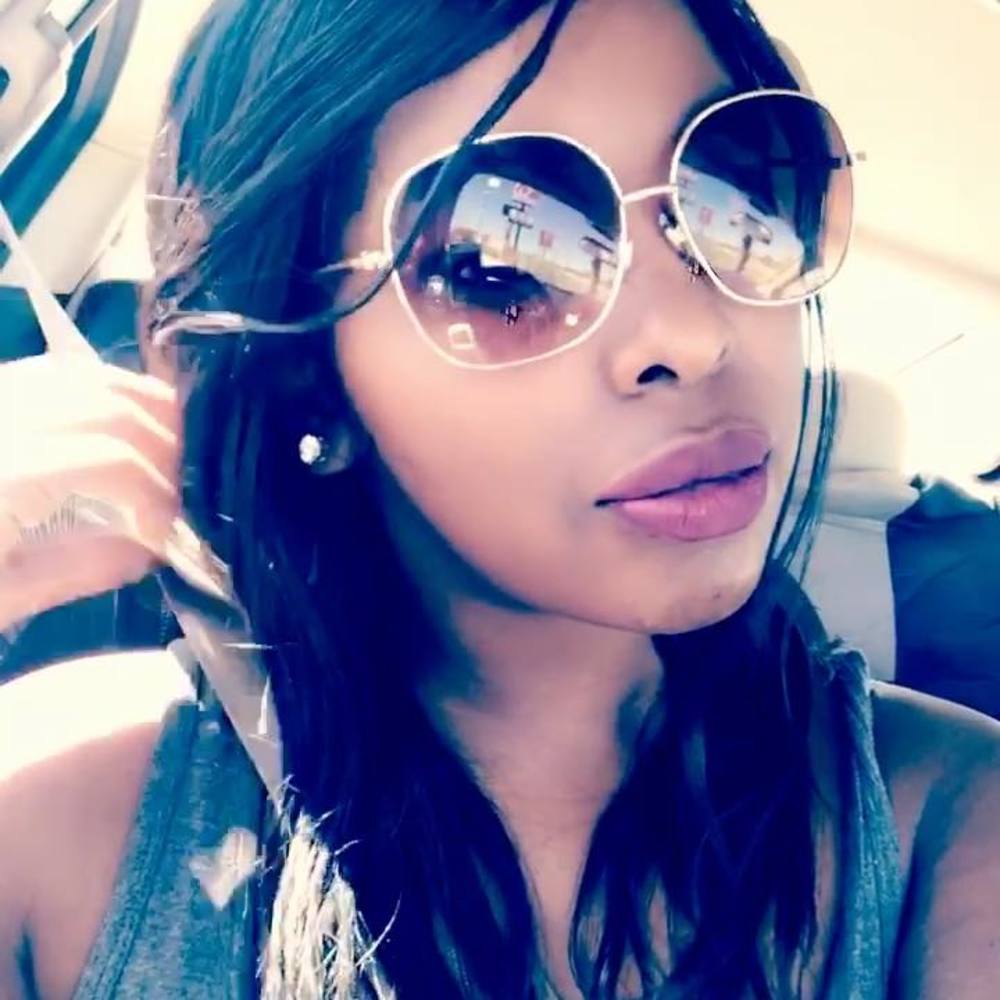 Meet your Posher, La