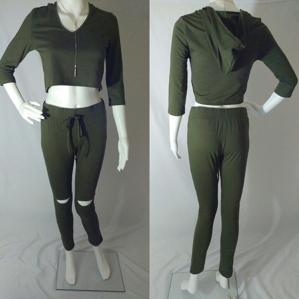 Crop top, pants outfit