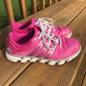 Adidas Shoes Size 7.5