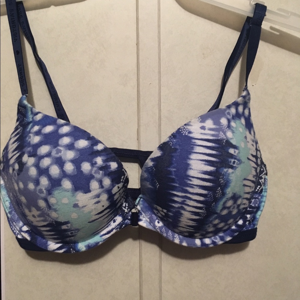 Victoria's Secret push up bra