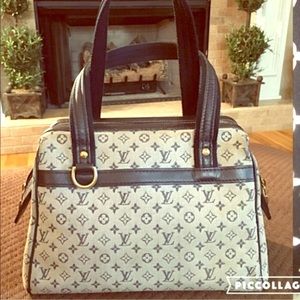 Authentic Louis Vuitton Josephine bag