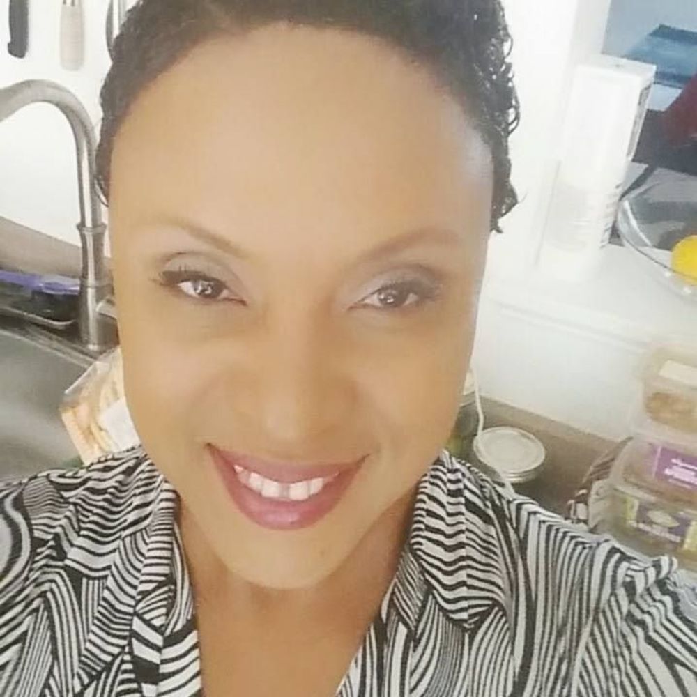 Meet your Posher, Dana
