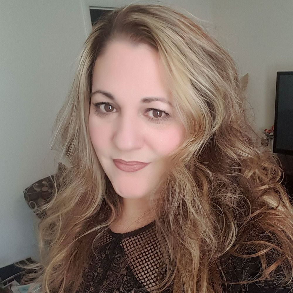 Meet your Posher, Maria