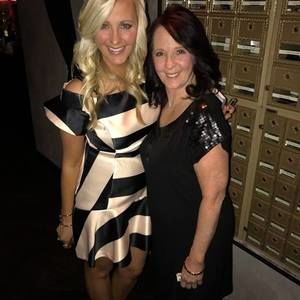 Meet your Posher, Pam