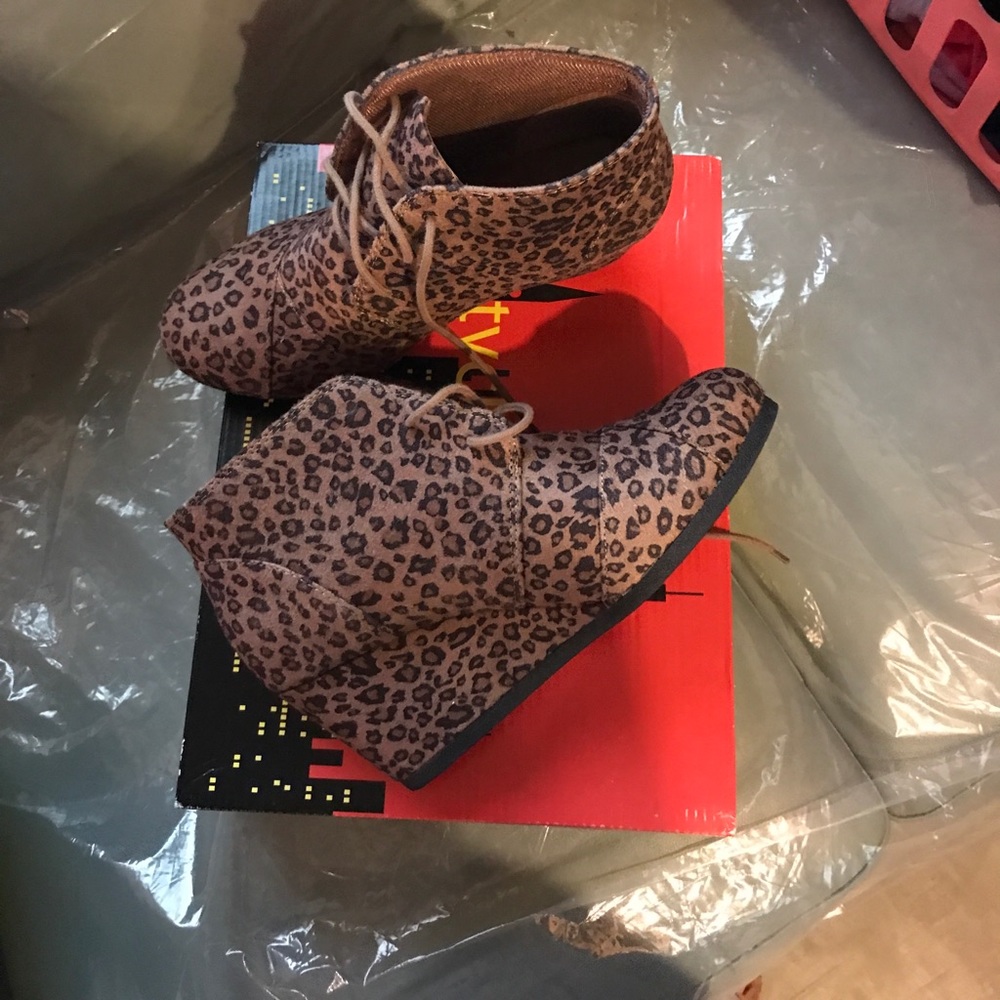 Leopard Wedges