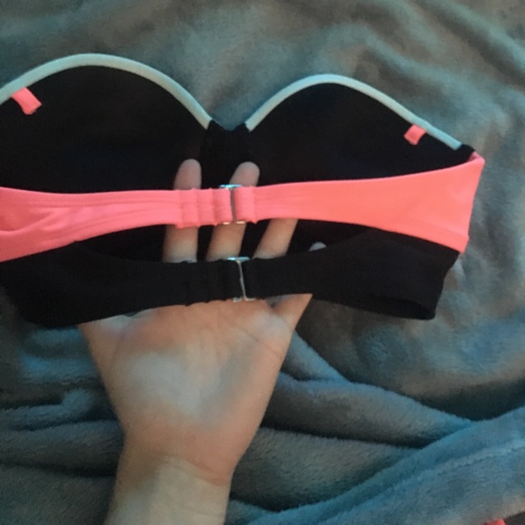 Bikini top - Picture 2 of 2