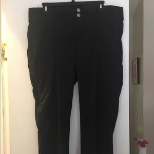 Athleta Trekkie Capri