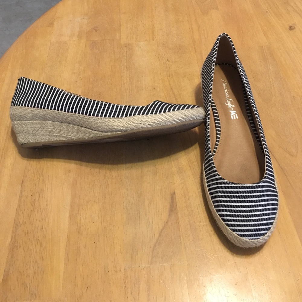 Shoes - Picture 2 of 3