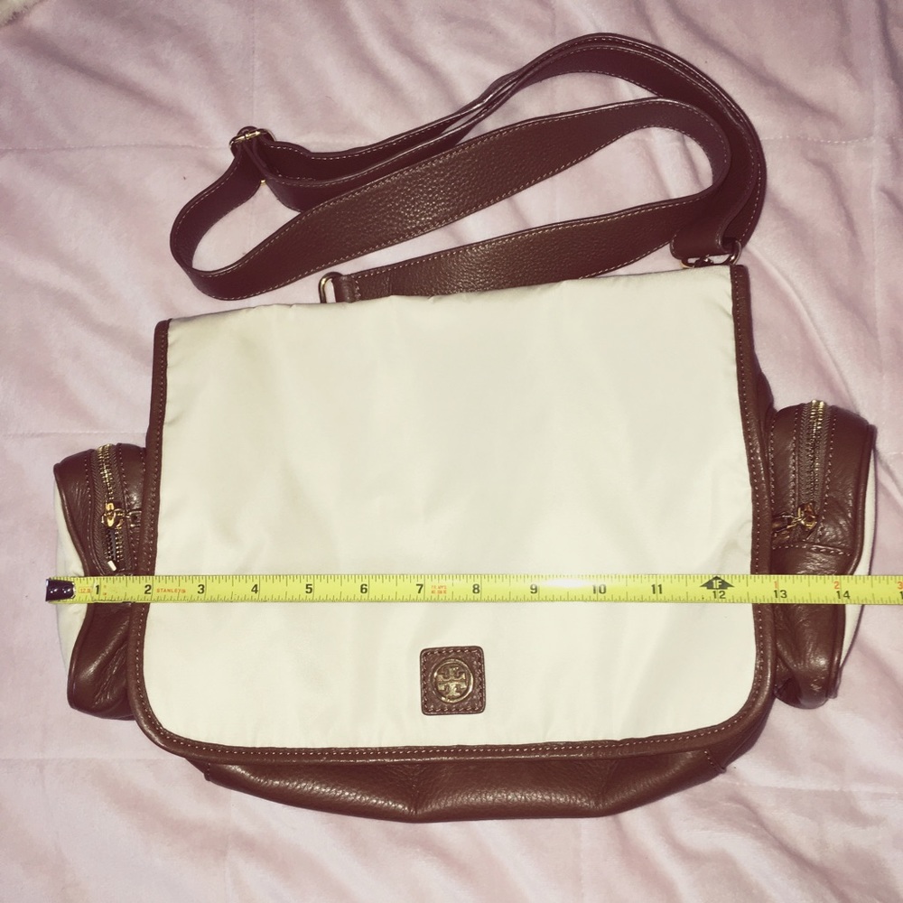 Tory Burch Messenger Bag - Picture 2 of 9