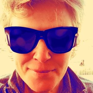 Meet your Posher, Pam