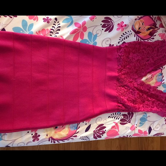 Bebe Lace Bodycon Dress - Picture 2 of 3