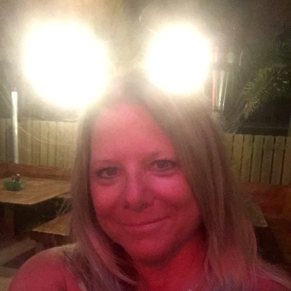 Meet your Posher, Jenn