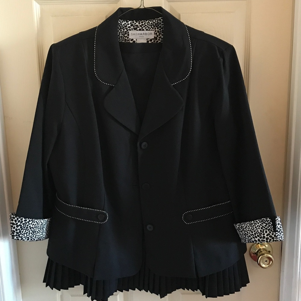 ❤️❤️Classic cute two piece suit!!❤️❤️