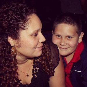 Meet your Posher, Leonor